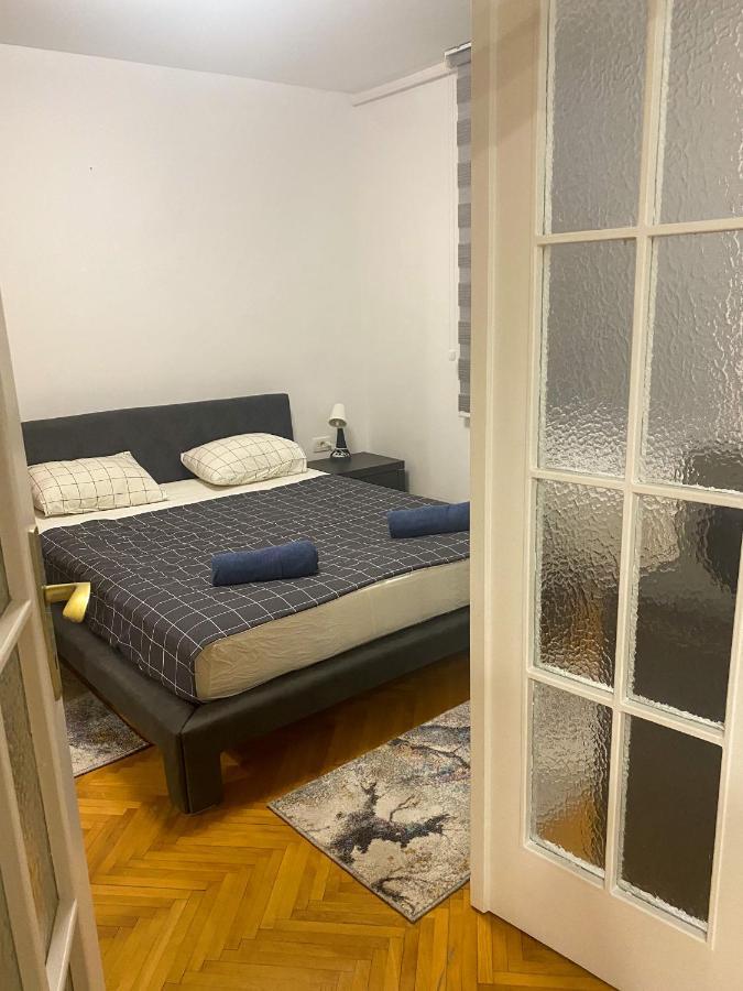 Lord'S Apartment Belgrade Luaran gambar